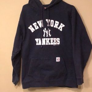 New York Yankees Medium Navy Sweatshirt